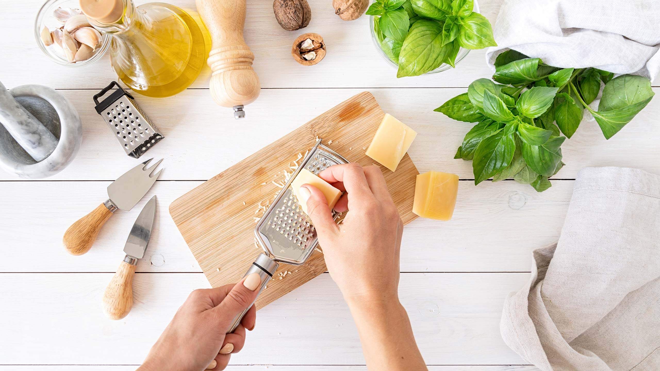 Pesto Basil Cheese Cooking Sauce Food Grate Italian Healthy Fresh Green Step By Step Vegetarian 1